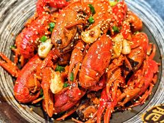 -肥肥虾庄·金牌油焖大虾(杨园滨江时代walk店)