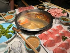 -焱三乐四川火锅店(经纬街店)