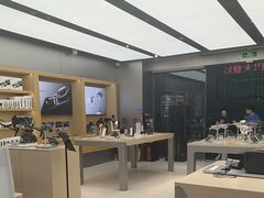 -DJI大疆(深圳华强北曼哈授权体验店)