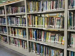 -南山图书馆(常兴路店)