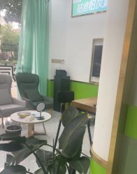 -苗医生专业祛痘·皮肤管理