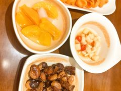 -叁煨蹄花·下饭盐帮菜(人民广场店)