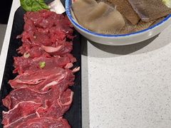 -四点金潮汕鲜牛肉火锅(金猴名居店)