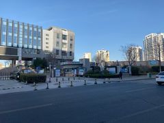 -崂山区第二实验小学