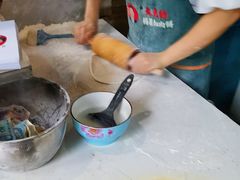 -邵建华师傅梅菜扣肉饼(麓山总店)