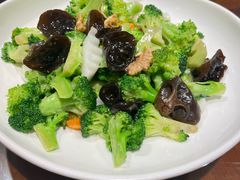-那家老院子东北菜·饺子·小鸡炖蘑菇(艳华街店)
