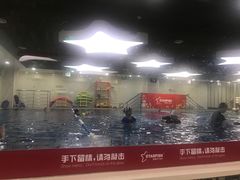 -蓝旗亲子游泳(范湖万达广场店)