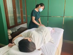 -Mamom club 慢会所(爱丁堡店)