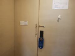 -南京双门楼宾馆(盐仓桥地铁站阅江楼店)