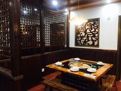 -三里屯土灶炖公鸡地锅鸡(江东店)