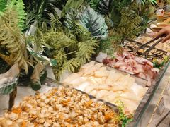 -金滏山·烤肉海鲜火锅自助(襄阳万达店)