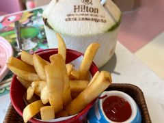 -水桶王国主题餐厅·聚会·生日派对·亲子活动·家庭套餐(亚龙湾希尔顿店)