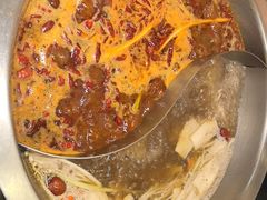 -沸炉重庆老火锅(军事博物馆店)