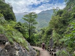 -雁荡山三折瀑景区