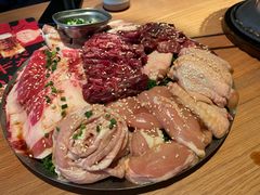 -烧肉达人•炭火烧肉(新天地店)