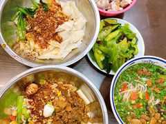 -爱骅裤带面馆(东木头市店)