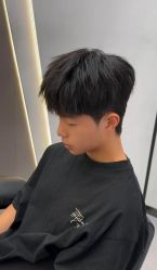 -尤司男士国潮理发馆