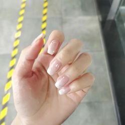 -UGIRL有个美甲