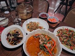 -肆海小川菜酒馆Wine Bistro (青年路店)