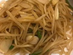 炝炒土豆丝-眉州东坡(国贸店)