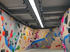 -CLIFFS颗粒攀岩(萧山众安店)