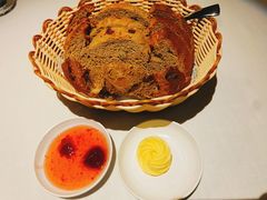 -俄士厨房(万松园店)