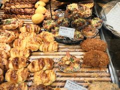 -苹果花园(龙漕路店)