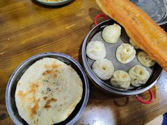 咸烧饼-文武王氏烧饼·无矾油条(西溪路店)