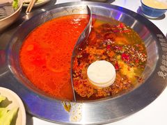 -卤校长重庆火锅(国兴店)