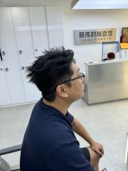-蒋伟时尚造型