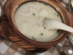 W生滚鱼片粥-新大咀港式茶餐厅(宝山万达店)