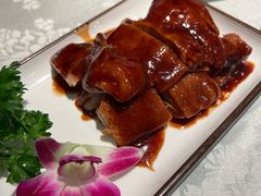 本帮酱鸭腿-三玛璐酒楼(汉口路店)