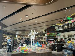 -凤凰国际书城(凤凰广场店)