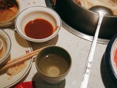 -三人行骨头王火锅(长寿店)