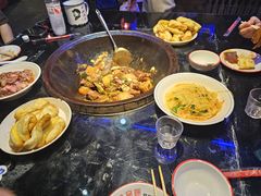 -鱼窝棚柴火铁锅炖(富山屯店)