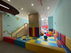 -魔力熊儿童早教托育中心(硚口同馨店)