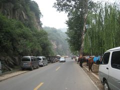 紧邻马路-北京水岸山吧度假村(雁栖镇店)