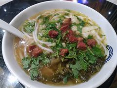 -黔大人·贵州花溪牛肉粉(宝能太古城店)