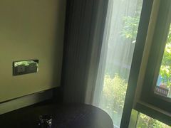 -铂尔登国际酒店(南山深圳湾口岸店)