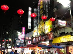 -六合夜市