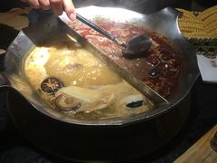 -湊湊火锅·茶憩(上海合生汇店)