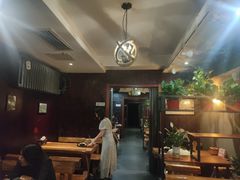 -万记麻辣烫国展总店