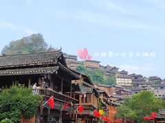 -西江千户苗寨-百年吊脚楼