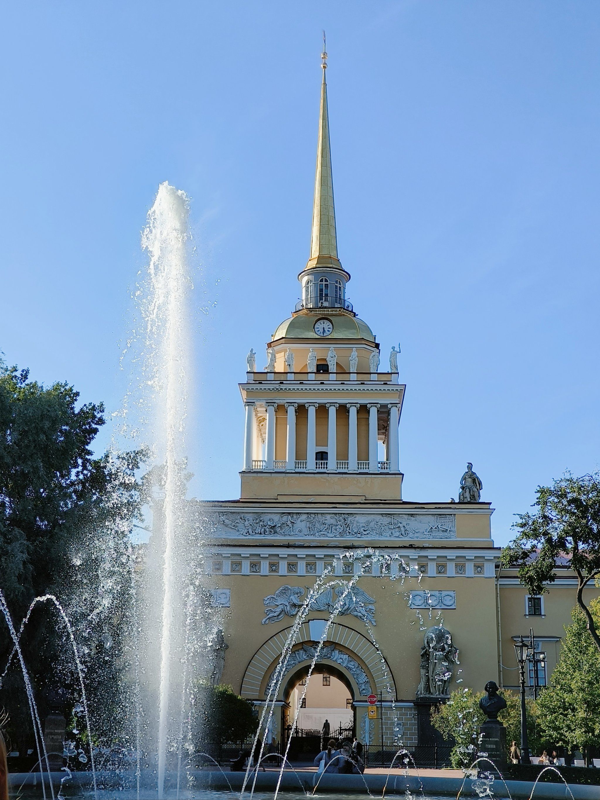 圣彼得堡city walk,涅瓦河吹吹风