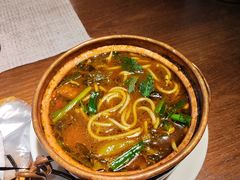 小铜锅烧牛肉米线-雀舞云南菜(乐客城店)