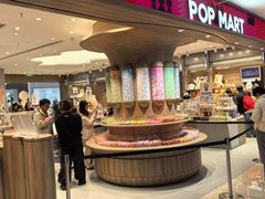 -泡泡玛特POPMART(国金街店)