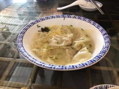 -笑来喜馄饨小笼工坊店(湖滨街店)