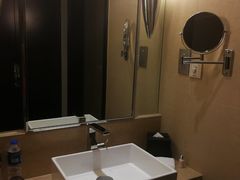 -上海浦东绿地铂骊酒店
