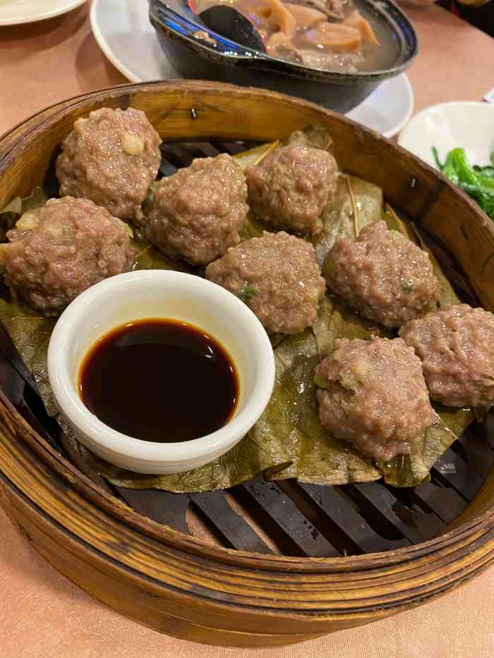 回民饭店(中山六路店)-"茶位5元/人,点心一至五到11点,如果在.