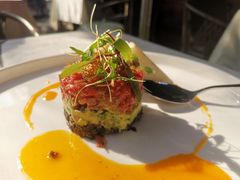 牛肉塔塔配牛油果黑橄榄酱-Solo(衡山路店)